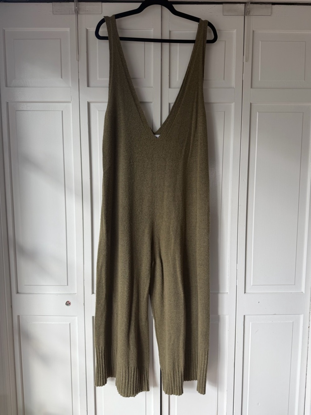 Sleeveless Olive Knit V-Neck Jumpsuit